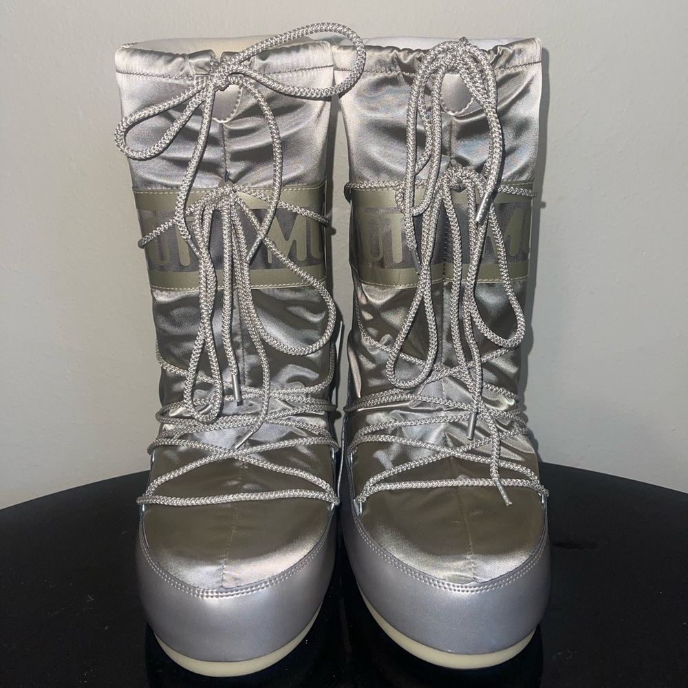 🚫SOLD🚫 Moon Boot Icon Glance - Platinum EU39-41